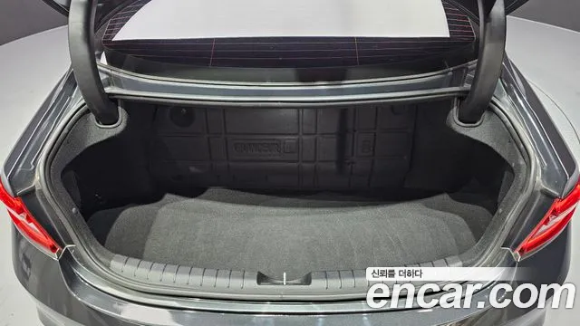 Hyundai Grandeur 2019 thumb 10