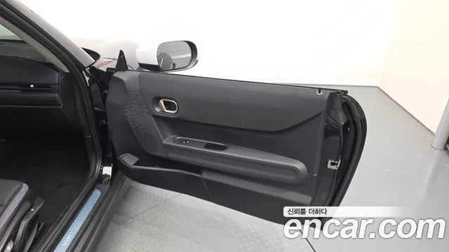 Mini Hatch 2025 thumb 11