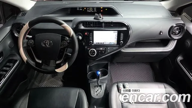 Toyota Prius 2019 thumb 9