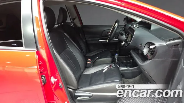 Toyota Prius 2019 thumb 6