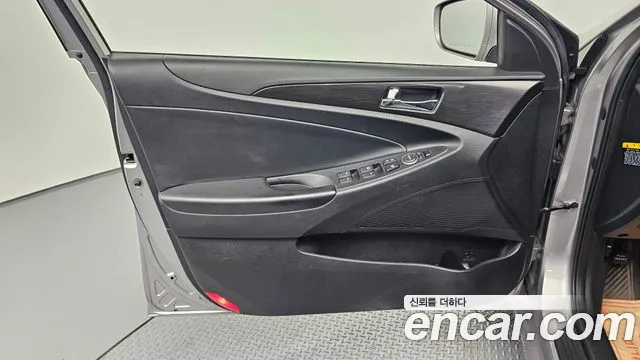 Hyundai Sonata 2012 thumb 4
