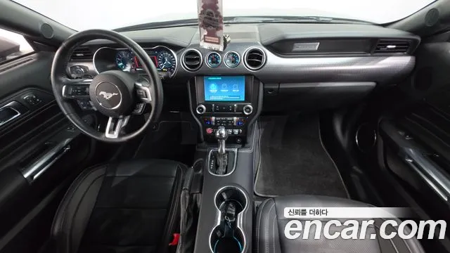 Ford Mustang Mach-E 2018 thumb 3