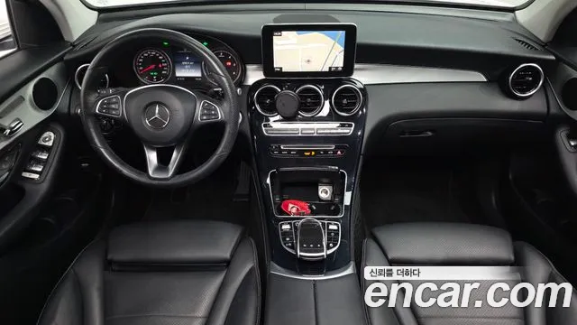Mercedes-Benz GLC 2018 thumb 8