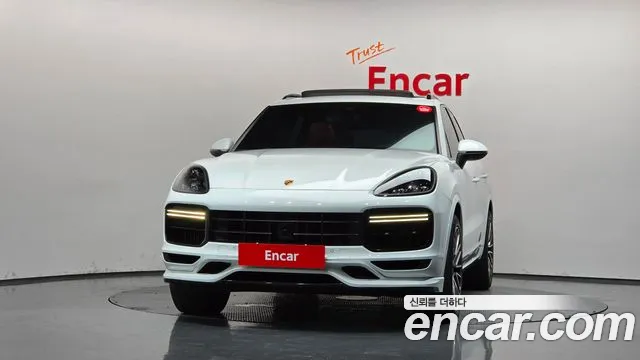 Porsche Cayenne 2019 thumb 9