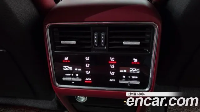 Porsche Cayenne 2019 thumb 11