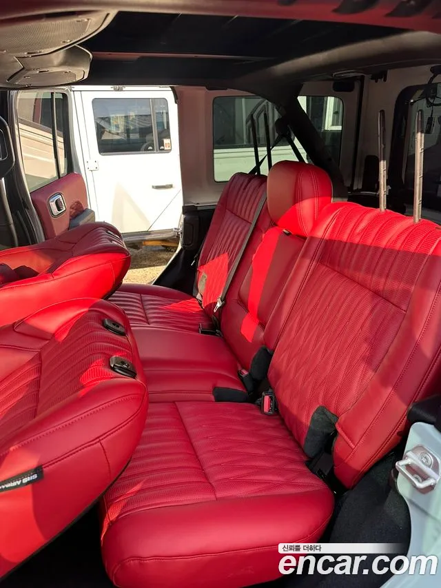Jeep Wrangler 2024 thumb 9