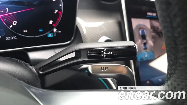 Mercedes-Benz GLC 2025 thumb 8