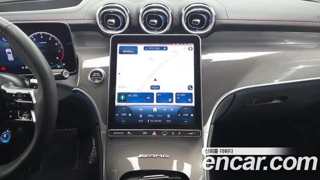 Mercedes-Benz GLC 2025 thumb 12