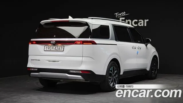 Kia Carnival 2020 thumb 7
