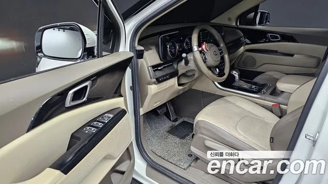 Kia Carnival 2020 thumb 5