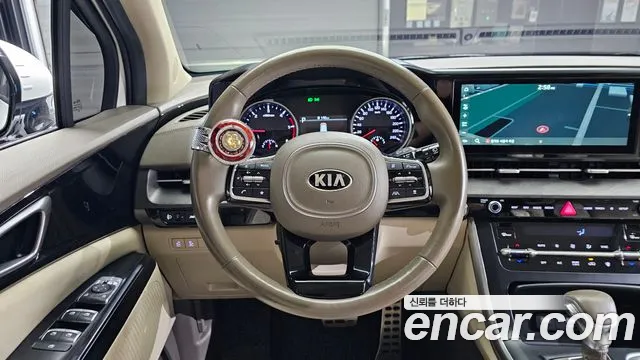 Kia Carnival 2020 thumb 6