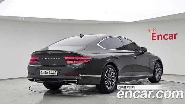 Genesis G80 2022 thumb 2