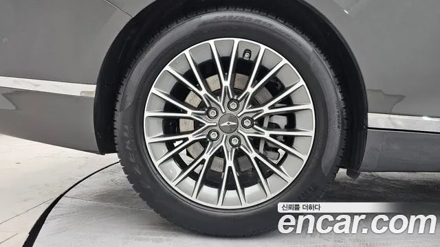 Genesis G80 2022 thumb 8