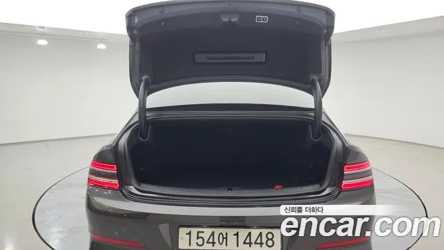Genesis G80 2022 thumb 12