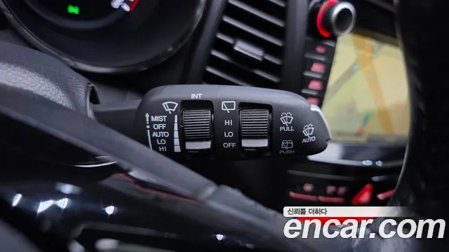 KG_Mobility_Ssangyong TIBOLI 2016 thumb 10
