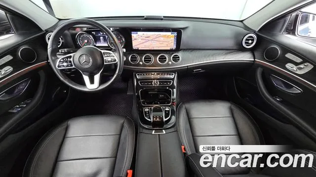 Mercedes-Benz E-Класс 2020 thumb 12