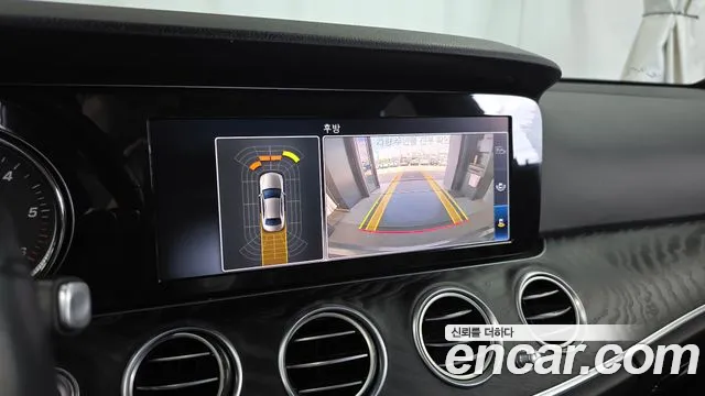Mercedes-Benz E-Класс 2020 thumb 9