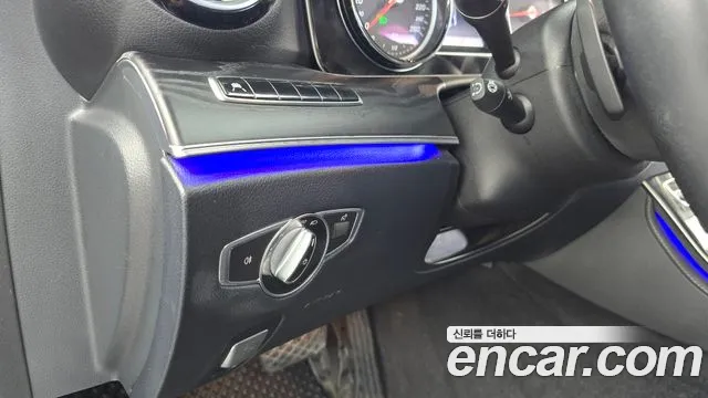 Mercedes-Benz E-Класс 2020 thumb 11