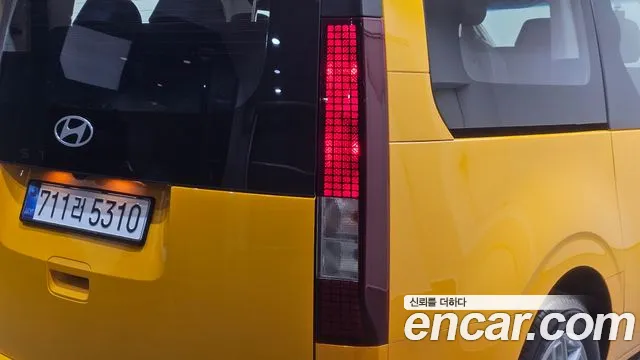 Hyundai Staria 2026 thumb 6