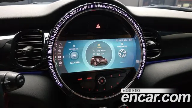 Mini Hatch 2022 thumb 10