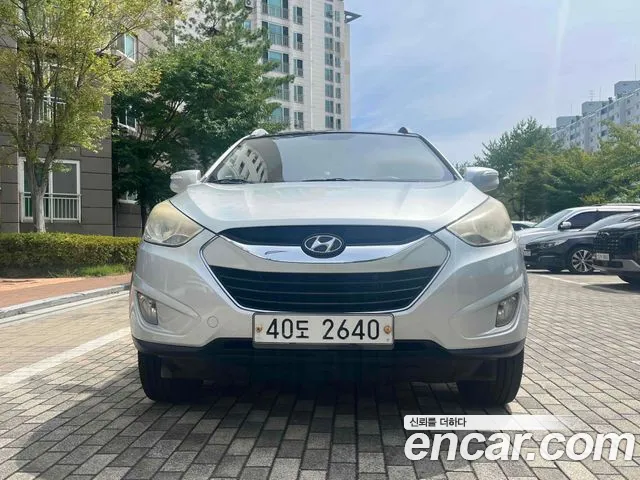 Hyundai Tucson 2010 thumb 10