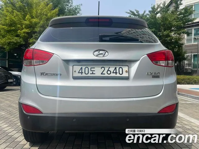 Hyundai Tucson 2010 thumb 3