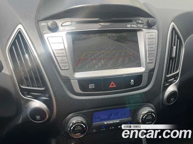 Hyundai Tucson 2010 thumb 11