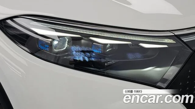Mercedes-Benz EQS 2023 thumb 9