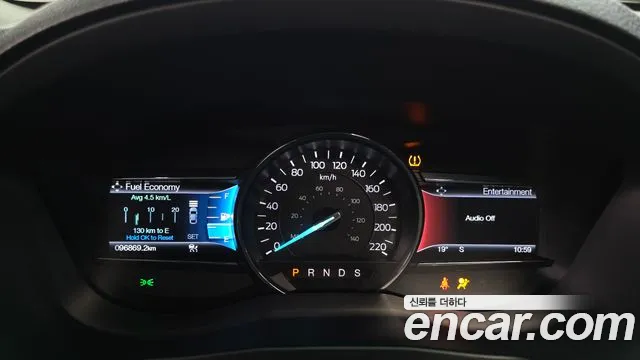 Ford Explorer 2016 thumb 3