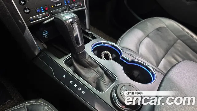 Ford Explorer 2016 thumb 2