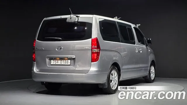 Hyundai Starex 2019 thumb 7