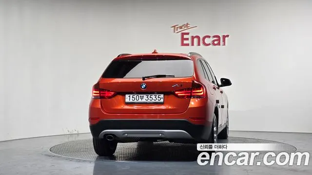 BMW X1 2015 thumb 6