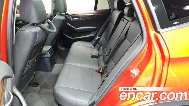BMW X1 2015 thumb 5