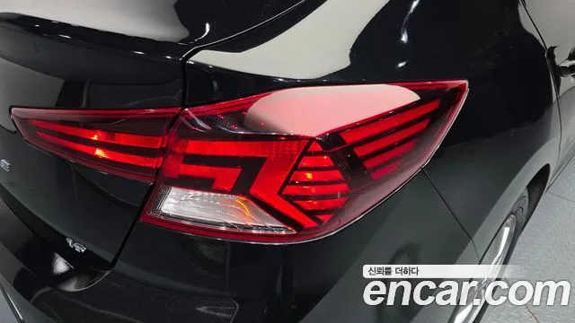 Hyundai Avante 2020 thumb 2