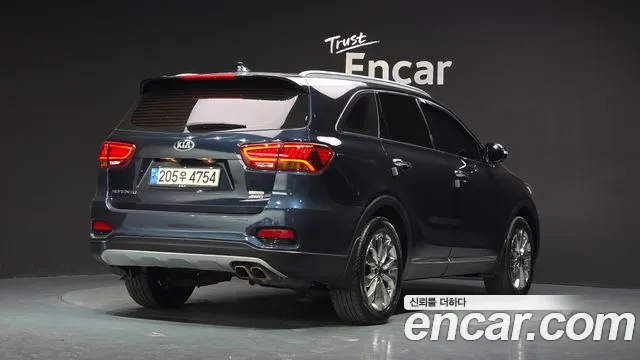 Kia Sorento 2017 thumb 8