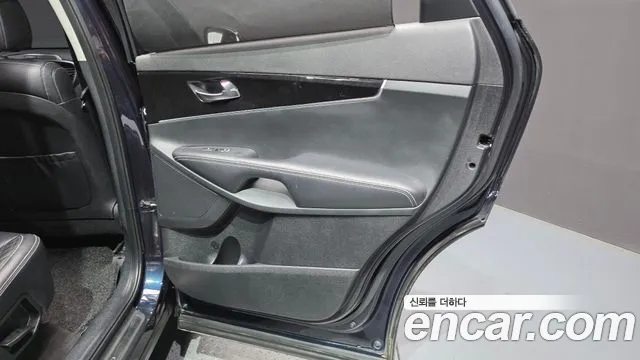 Kia Sorento 2017 thumb 11