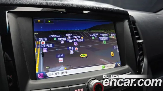 KG_Mobility_Ssangyong TIBOLI 2018 thumb 10