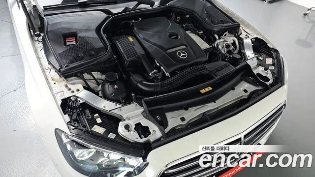 Mercedes-Benz E-Класс 2020 thumb 9