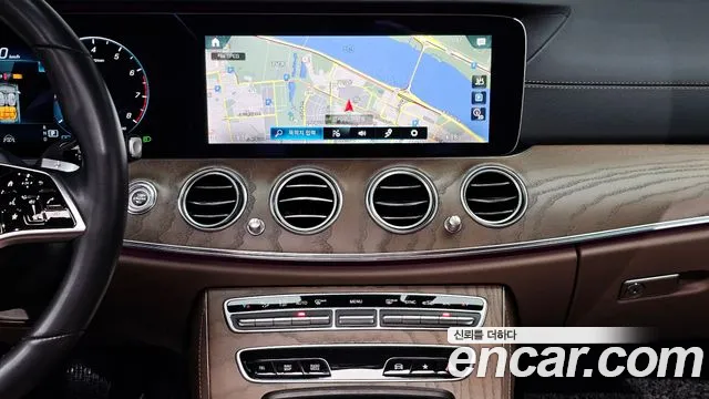 Mercedes-Benz E-Класс 2020 thumb 10