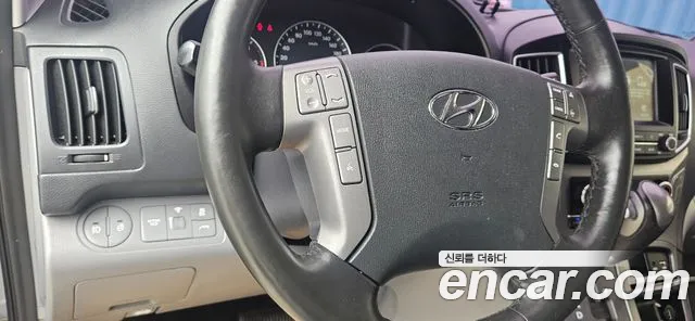 Hyundai Starex 2019 thumb 9