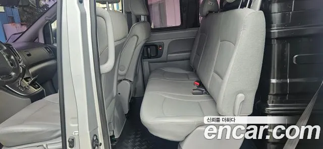 Hyundai Starex 2019 thumb 11