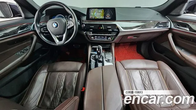 BMW 5 серии 2017 thumb 5