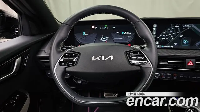 Kia EV6 2021 thumb 11