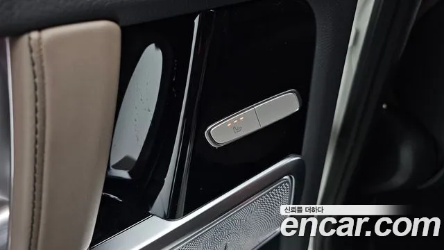 Mercedes-Benz G-Класс 2024 thumb 8