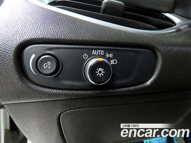 Chevrolet Malibu 2016 thumb 6