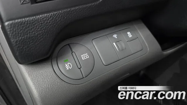 Hyundai Starex 2020 thumb 9