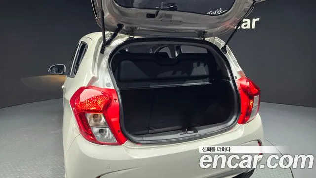 Chevrolet Spark 2019 thumb 11
