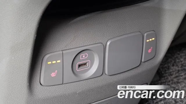 Kia Carnival 2019 thumb 5