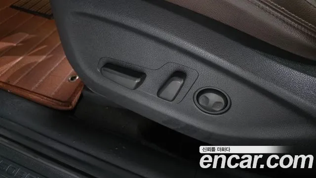 Kia Sorento 2015 thumb 10