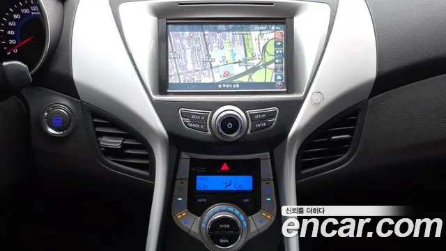 Hyundai Avante 2012 thumb 10